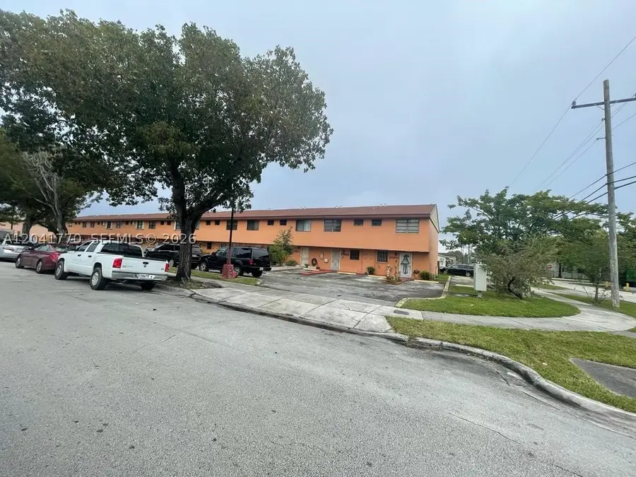 10851 SW 6th St #5, Miami, FL 33174 - #2