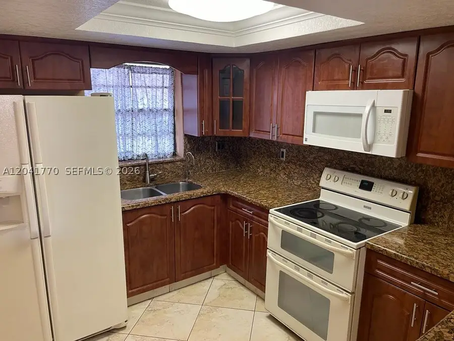 10851 SW 6th St #5, Miami, FL 33174 - #3