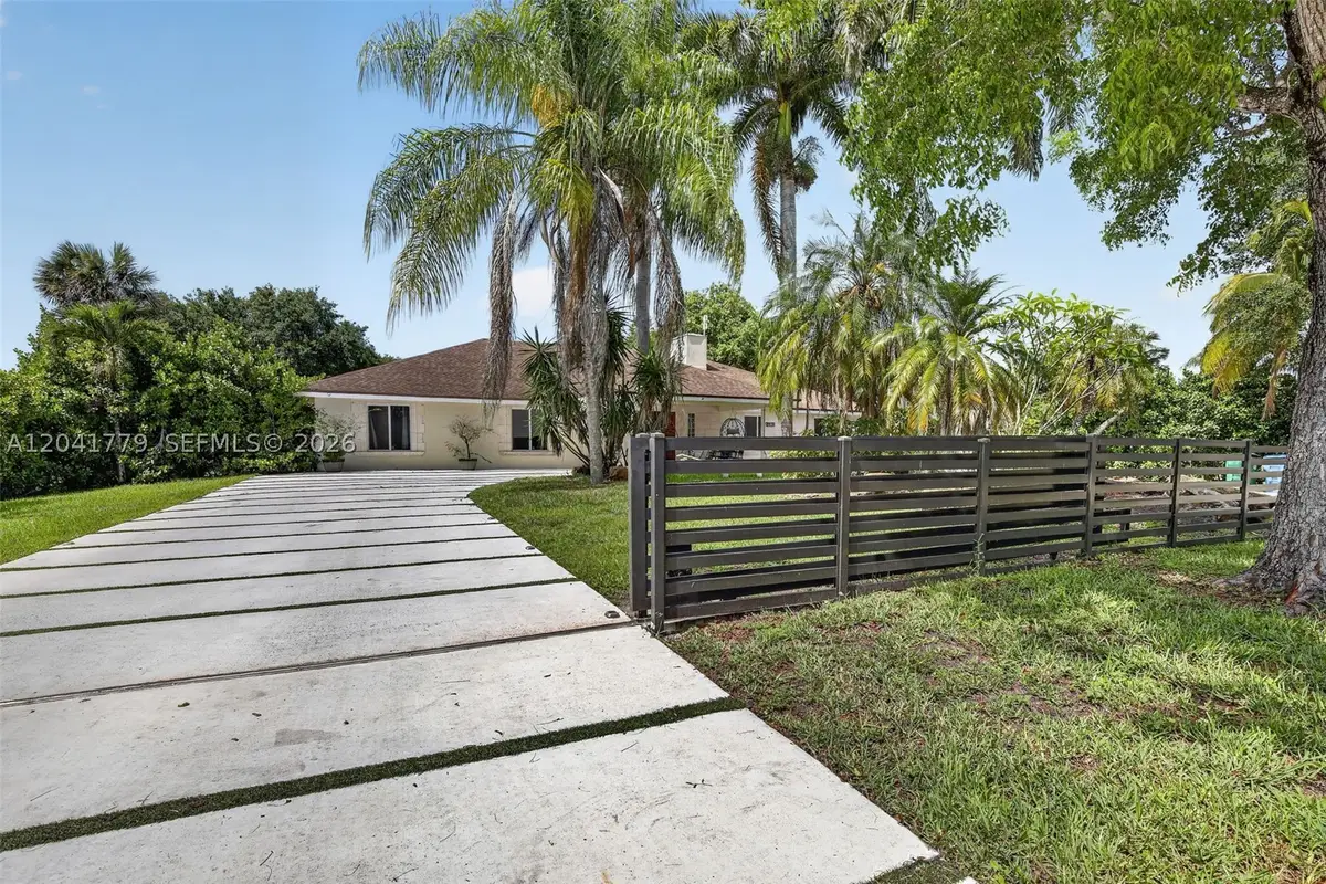 Address Withheld By Seller, Davie, FL 33325 - #1