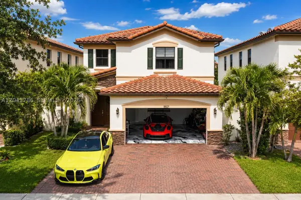 8821 W 34th Ct, Hialeah, FL 33018