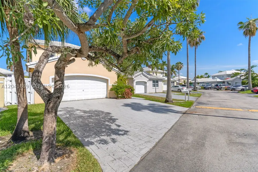 4766 SW 154th Ave, Miami, FL 33185 - #2
