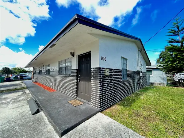 990 Phippen Waiters Rd, Dania Beach, FL 33004
