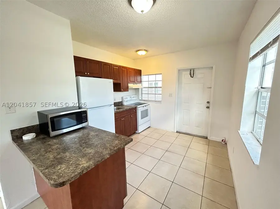 990 Phippen Waiters Rd, Dania Beach, FL 33004 - #2