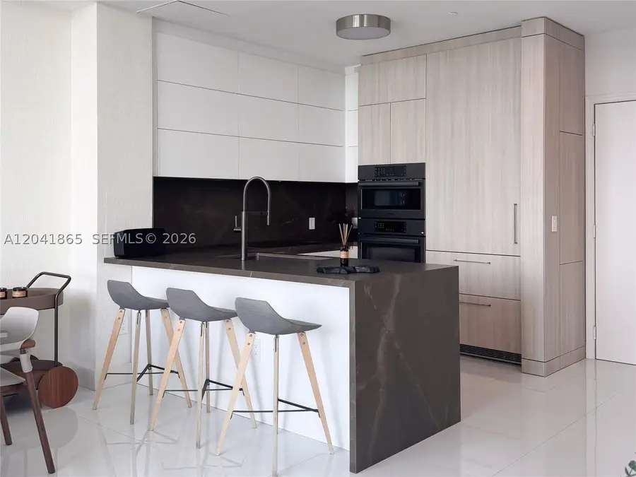950 Brickell Bay Dr #5608, Miami, FL 33131 - #2