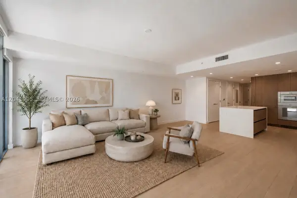 9221 E Bay Harbor Drive #210, Bay Harbor Islands, FL 33154