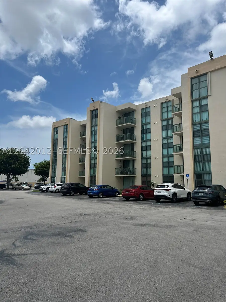 2055 SW 122nd Ave #321, Miami, FL 33175 - #3