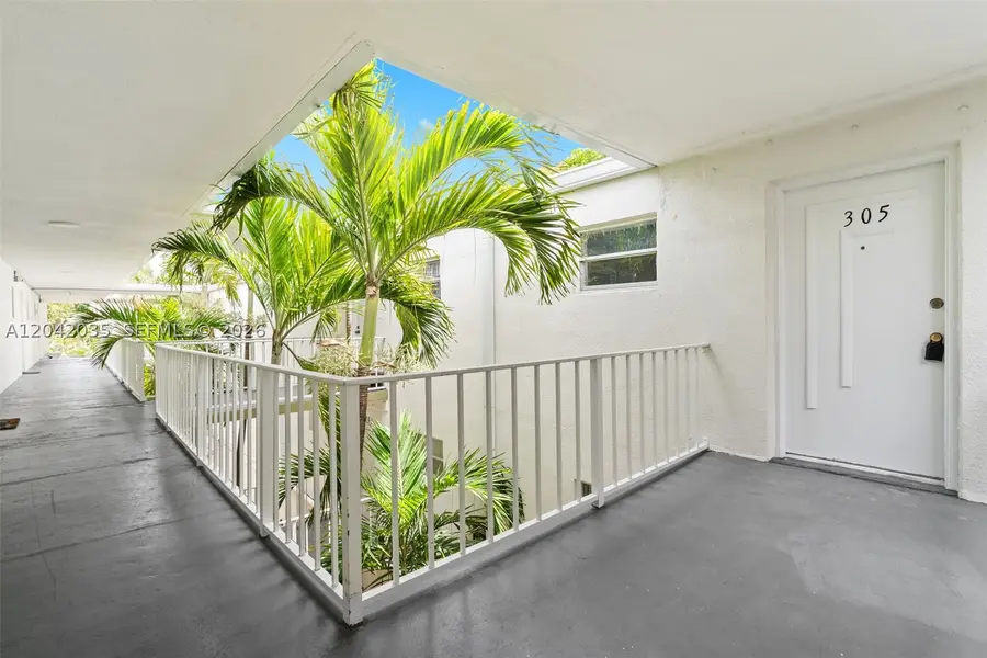 4215 N University Dr #305, Sunrise, FL 33351 - #2