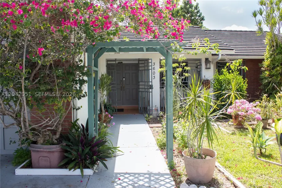 3603 SW 138th Ct, Miami, FL 33175 - #3