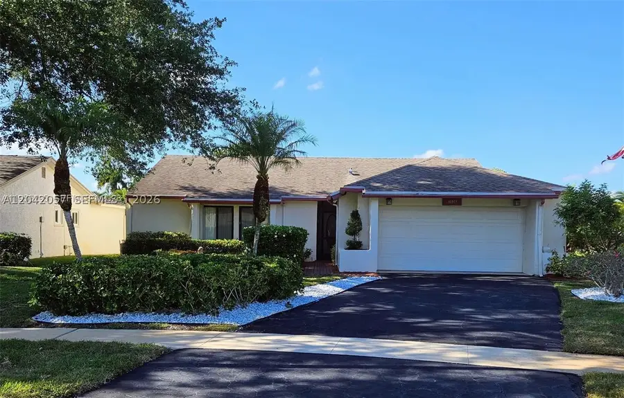 10301 Greenbriar Ct, Boca Raton, FL 33498 - #2