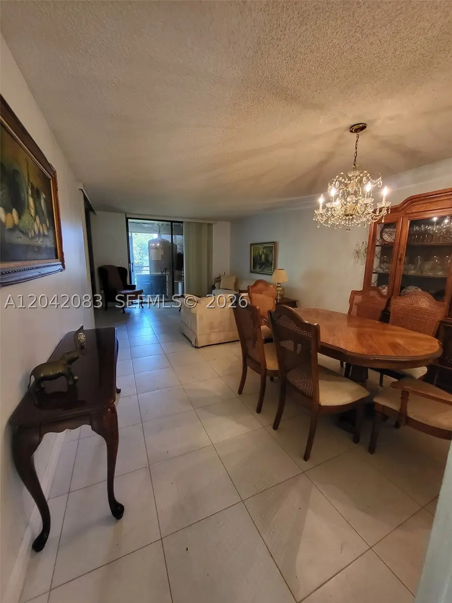 900 Colony Point Cir #107, Pembroke Pines, FL 33026 - #3