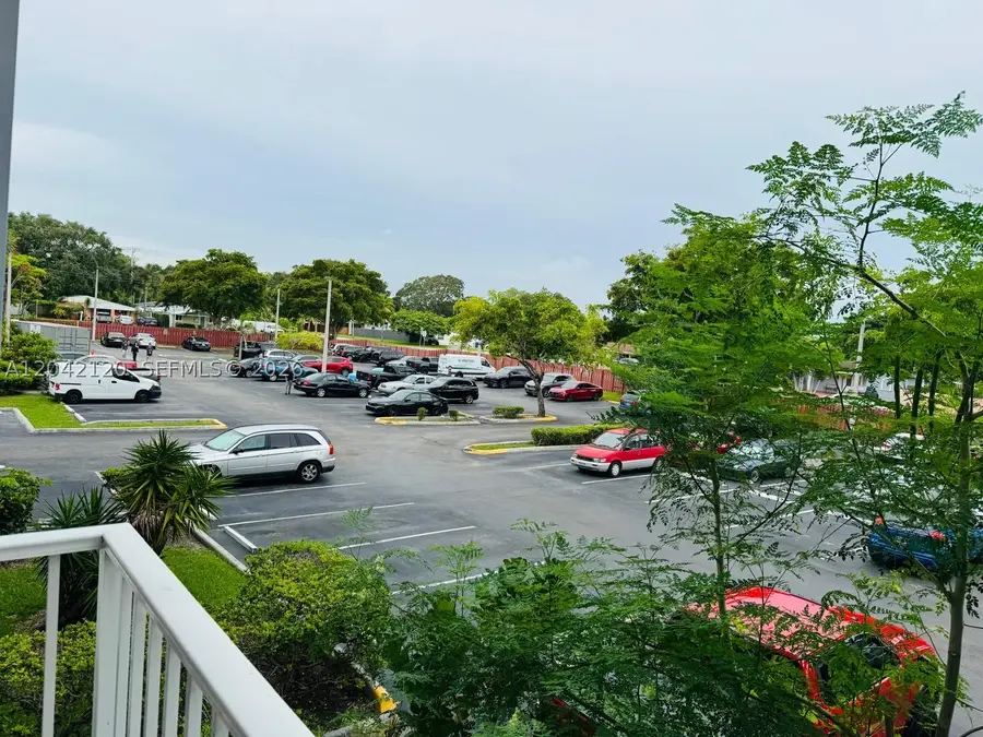 1200 NE Miami Gardens Dr #218W, Miami, FL 33179 - #2