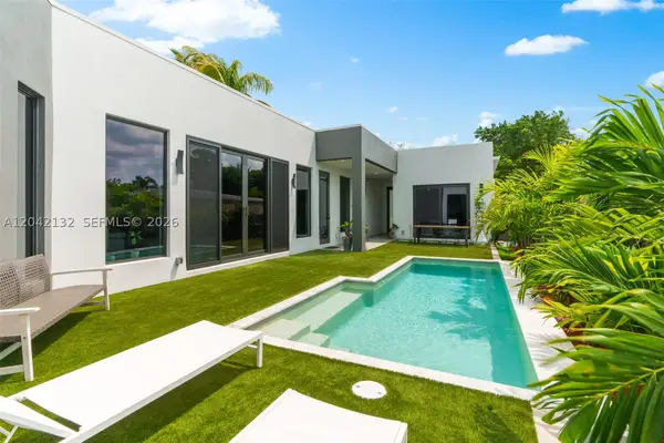 41 NE 24th St, Wilton Manors, FL 33305
