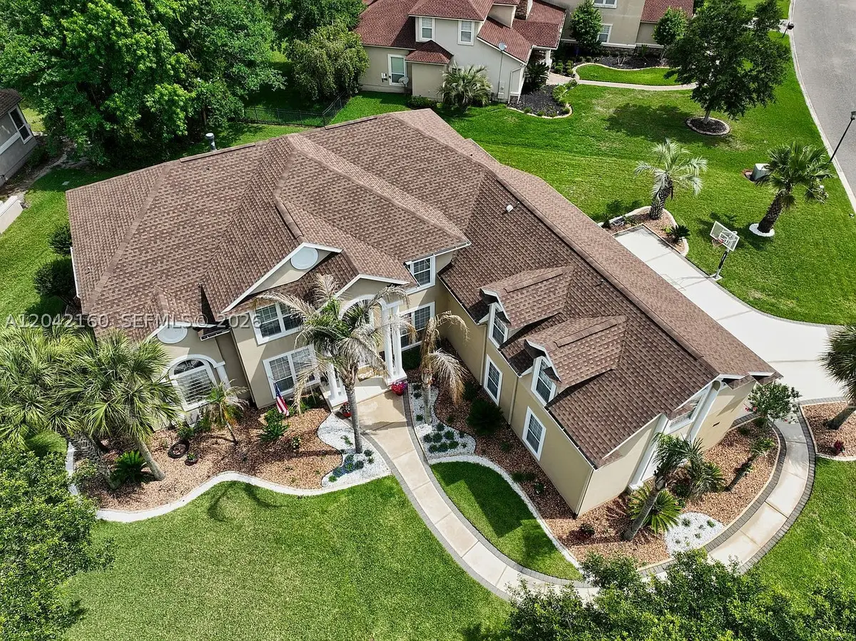1642 Crooked Oak Dr, Tavares, FL 32605 - #1