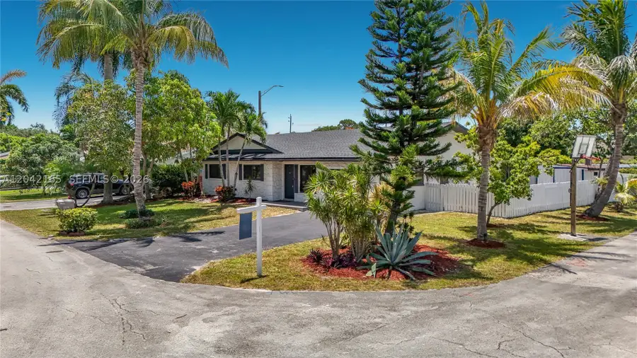 3392 NW 63rd St, Fort Lauderdale, FL 33309 - #3