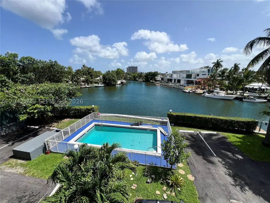 860 NE 78th St #303, Miami, FL 33138 - #3