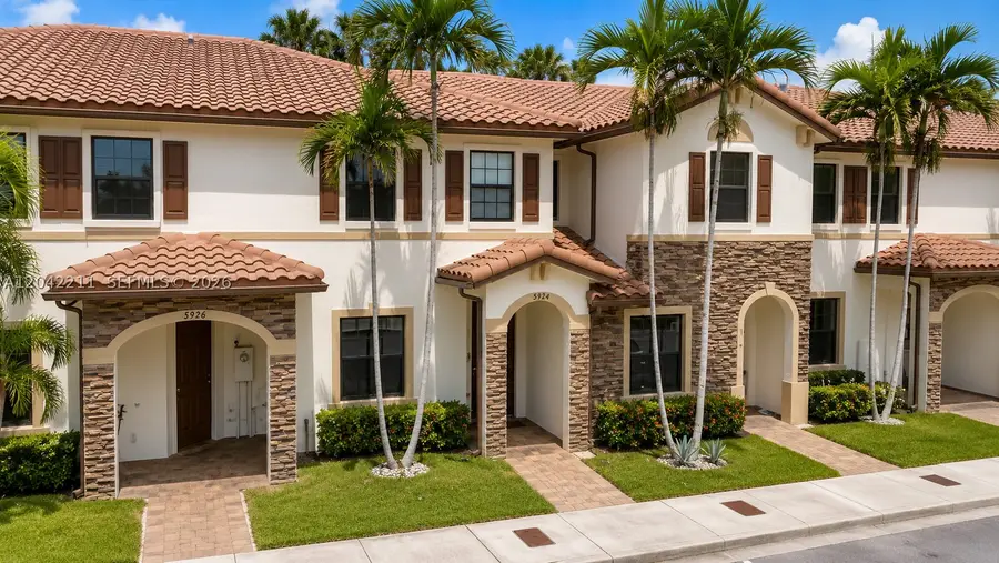 8954 W 35th Way, Hialeah, FL 33018 - #2