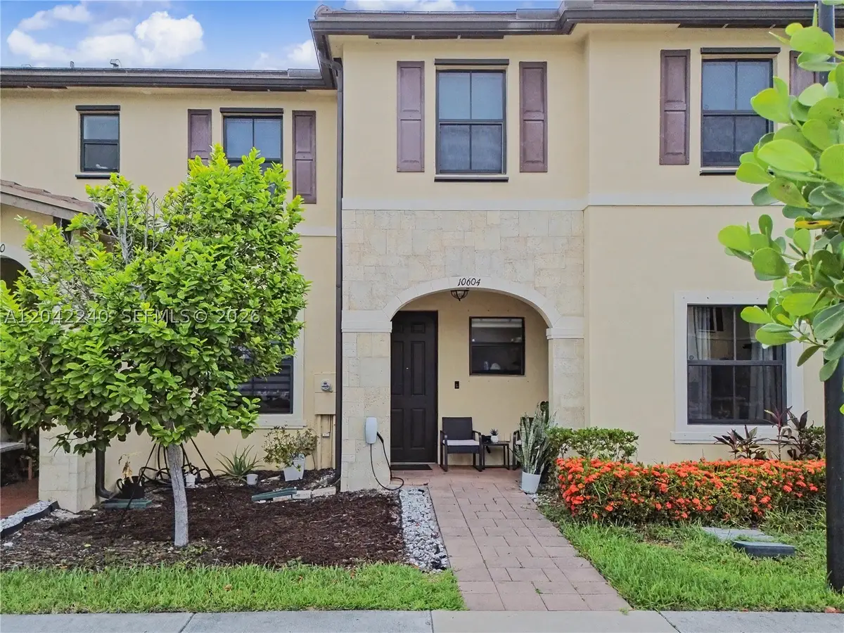 10604 W 33rd Ln, Hialeah, FL 33018 - #1