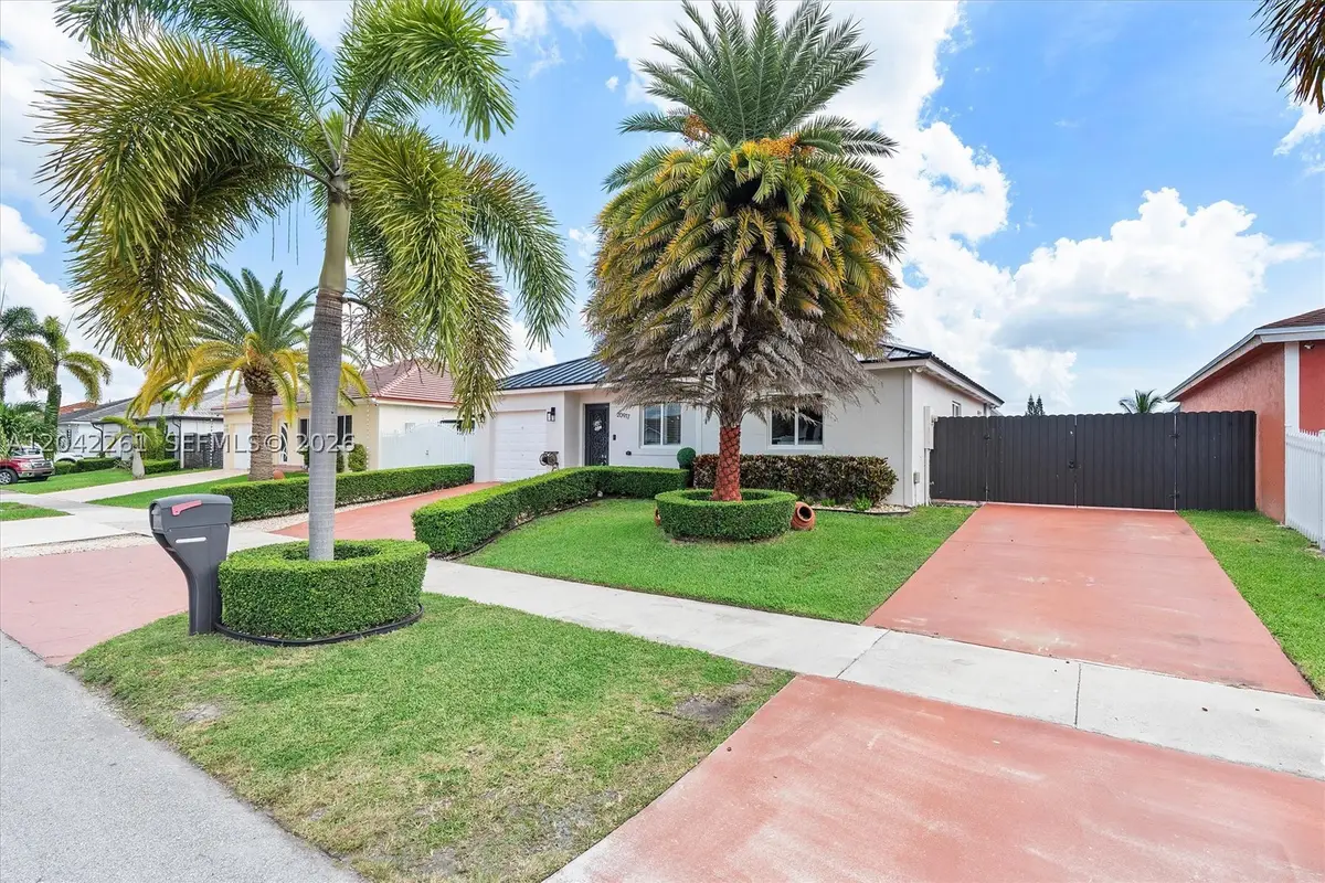 20917 SW 125th Ave Rd, Miami, FL 33177 - #1