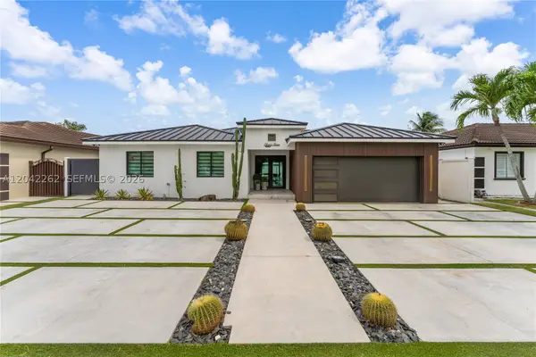 12772 SW 209th St, Miami, FL 33177