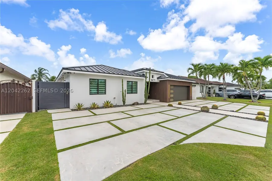 12772 SW 209th St, Miami, FL 33177 - #2
