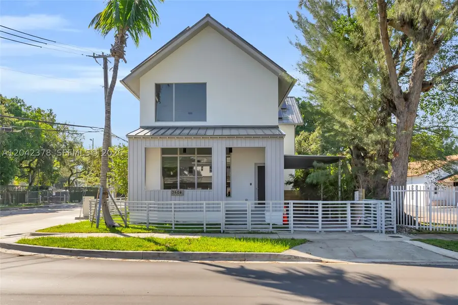 3204 Plaza St, Miami, FL 33133 - #3