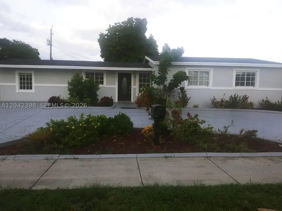 18025 NW 83rd Ave #1, Hialeah, FL 33015 - #2