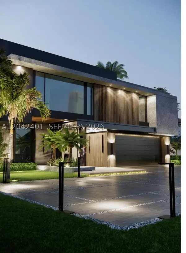 496 Holiday Dr, Hallandale Beach, FL 33009