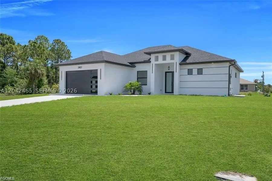 3901 3rd St Sw, Lehigh Acres, FL 33976 - #3