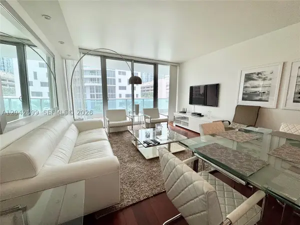 1331 Brickell Bay Dr #406, Miami, FL 33131