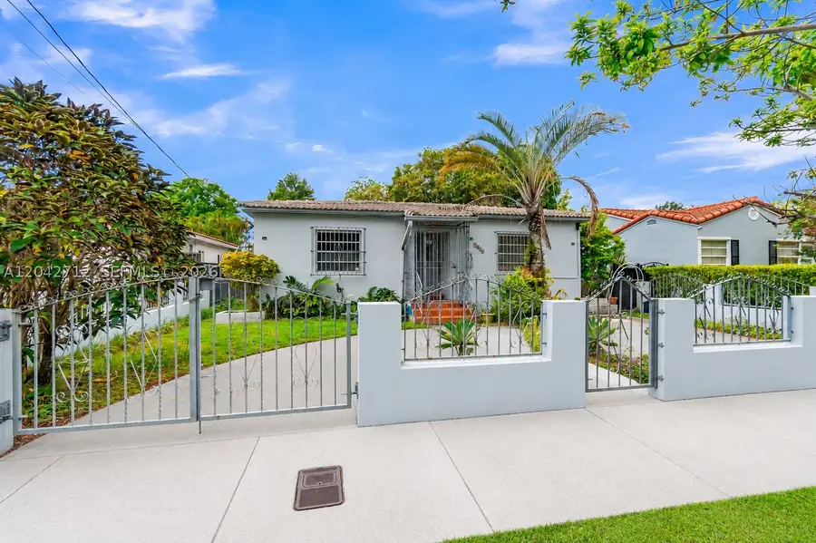 3260 SW 2nd St, Miami, FL 33135 - #2