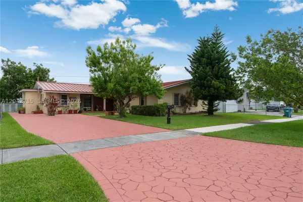 10315 SW 200th St, Cutler Bay, FL 33157