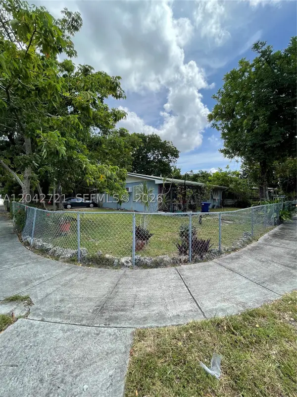 1797 NW 113th Ter, Miami, FL 33167