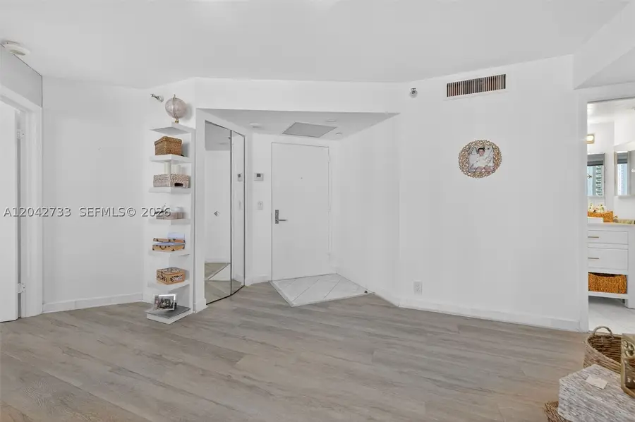 3500 Mystic Pointe Dr #1804, Aventura, FL 33180 - #3