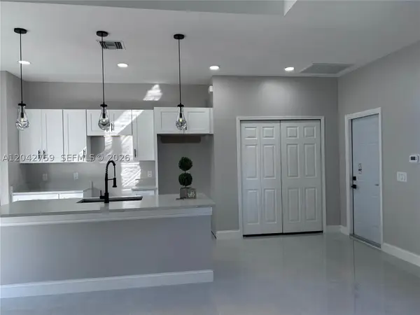 1126 Milwaukee Blvd, Lehigh Acres, FL 33974