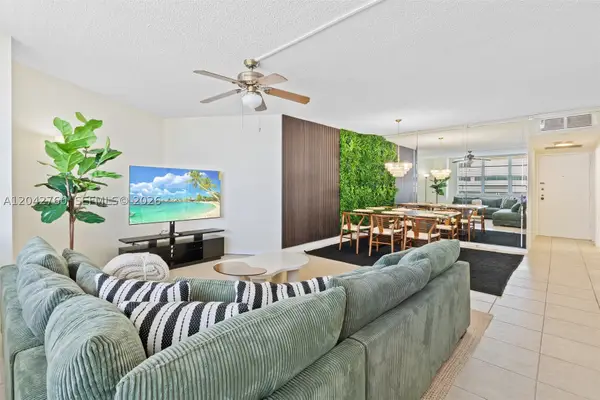 3725 S Ocean Dr #921, Hollywood, FL 33019