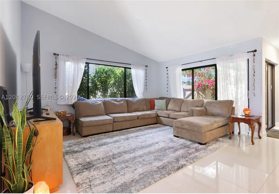 3064 S Oakland Forest Dr #1006, Oakland Park, FL 33309 - #2