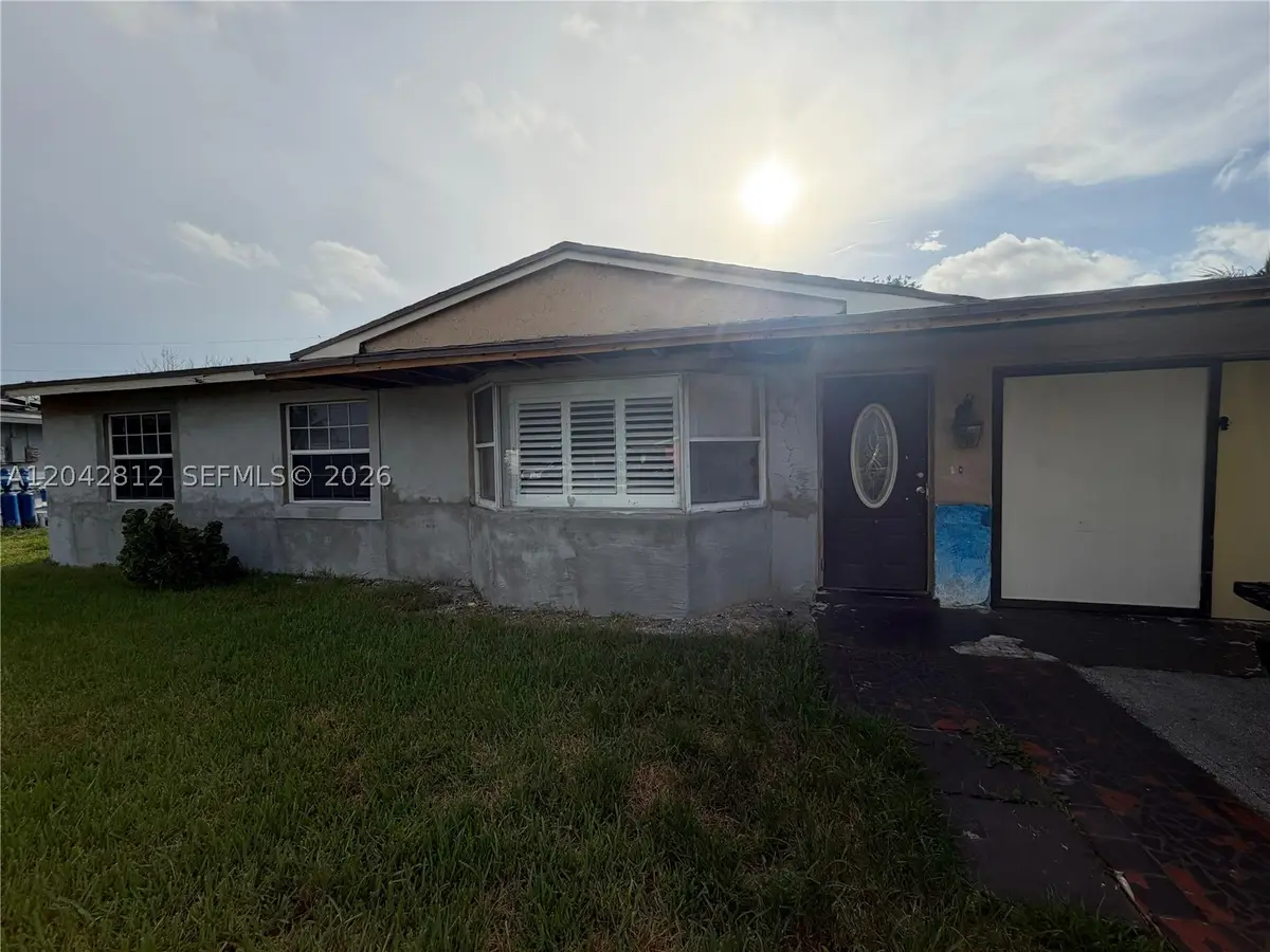 2021 NW 10th Ave, Fort Lauderdale, FL 33311 - #1