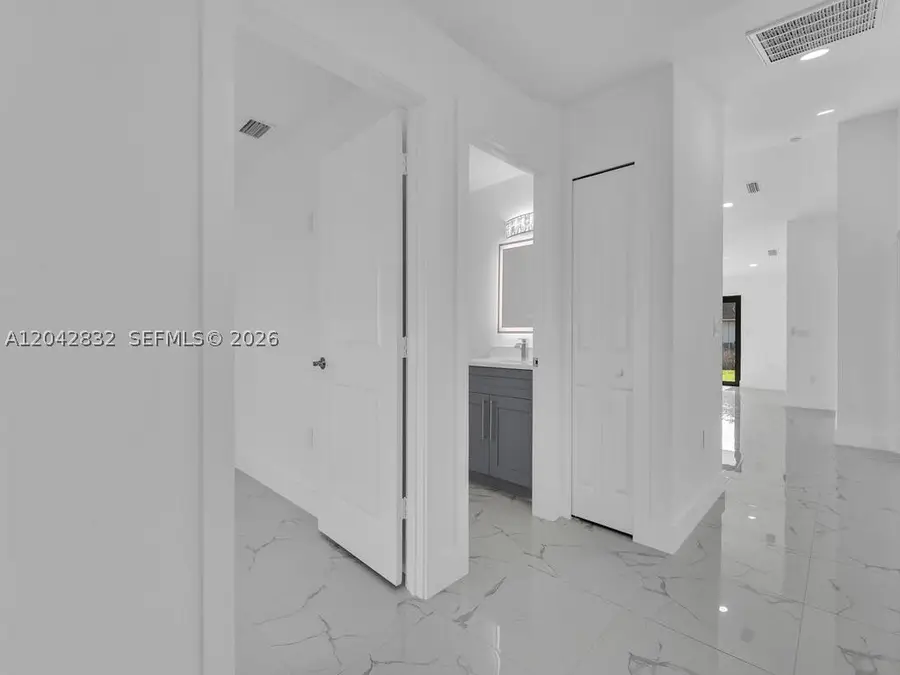 5117 24th St Sw, Lehigh Acres, FL 33973 - #3