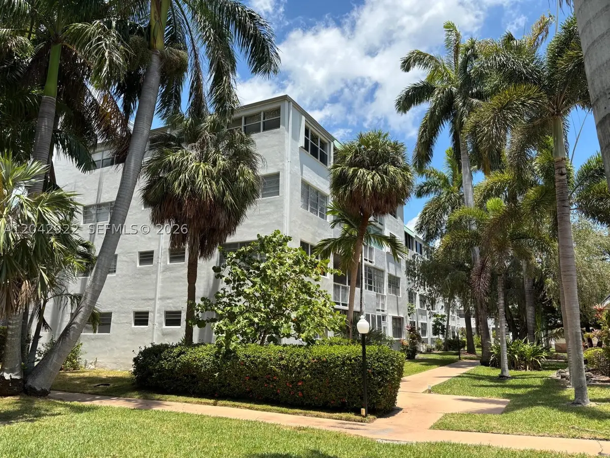 1333 E Hallandale Beach Blvd #134, Hallandale Beach, FL 33009 - #1