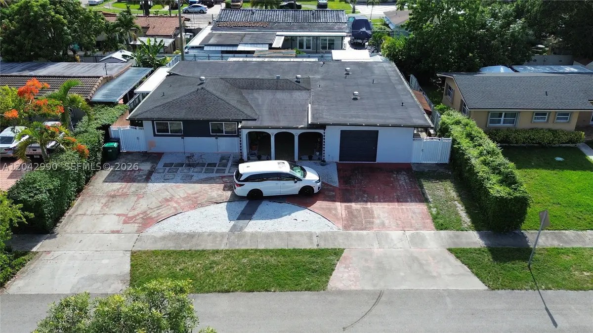 11512 NW 58th Ave, Hialeah, FL 33012 - #1