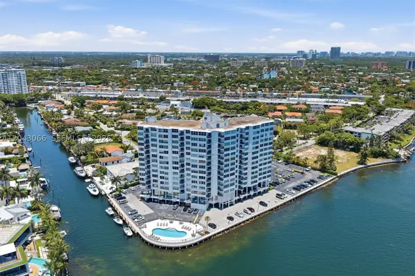 11930 N Bayshore Dr #609, North Miami, FL 33181