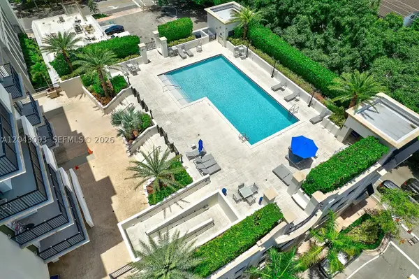 4100 Salzedo St #502, Coral Gables, FL 33146
