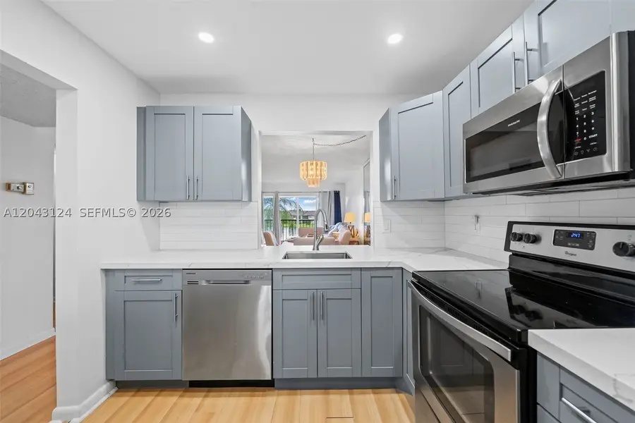 4025 N Nob Hill Rd #301, Sunrise, FL 33351 - #3