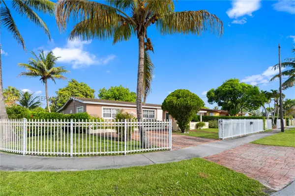 20400 NW 25th Ave, Miami Gardens, FL 33056