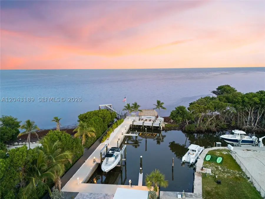 16 Seaside Ave, Key Largo, FL 33037 - #3