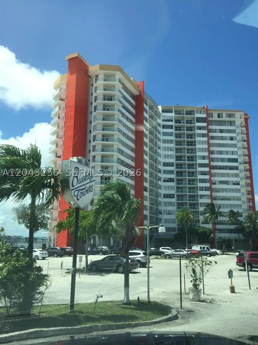 1301 NE Miami Gardens Dr #701W, Miami, FL 33179 - #1