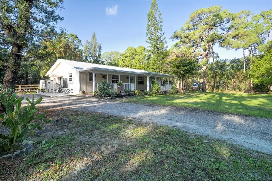 15160 Scotts Pl, Loxahatchee, FL 33470 - #2