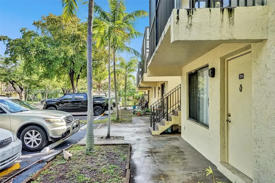 1065 S Flagler Ave #704, Pompano Beach, FL 33060 - #2