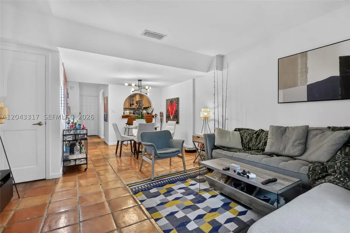 6705 N Kendall Dr #312, Pinecrest, FL 33156 - #1