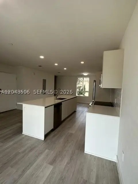 2561 NE 193rd St #1208, Miami, FL 33180 - #1